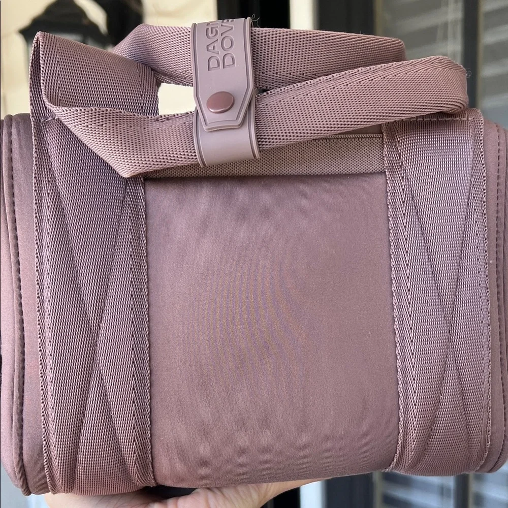 Dagne Dover Landon Carryall Extra Small in Dune - Picture 4 of 11